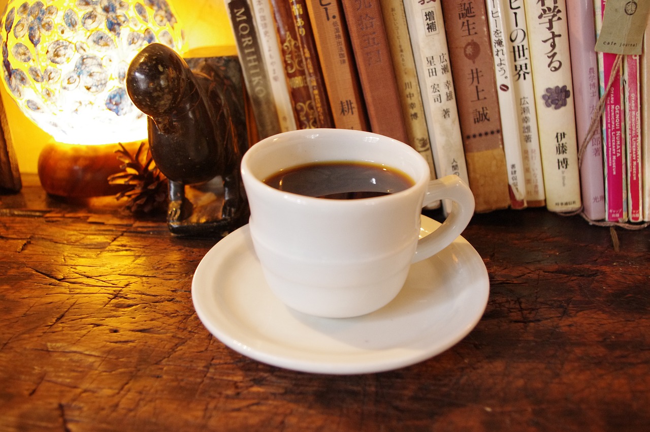 素朴であたたかい店内
